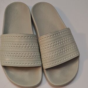 adidas Women's Textured Slide Sandals - Light Cream